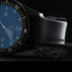 Elliot Brown Holton NIVO 101-003-R02 Watch 18 Elliot Brown Holton NIVO 101-003-R02 Watch -Outdoor Store 101 003 R02det8 58502.1666614276.1280.1280 60416.1666971873