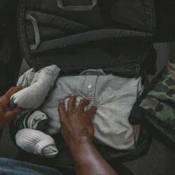 SOG Surrept 12 CS Reversible Carry System -Outdoor Store 12det3 93514.1610644376