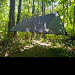 DD Hammocks Tarp 2x2 Olive Green -Outdoor Store 2x2tarpdet 41145.1662044754.1280.1280 92312.1662044876