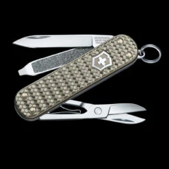 Victorinox Classic Precious Alox 27 Victorinox Classic Precious Alox -Outdoor Store BMC 062214011Gdet2 40617.1648227153.1280.1280 22363.1648227475