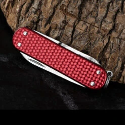 Victorinox Classic Precious Alox 25 Victorinox Classic Precious Alox -Outdoor Store BMC 06221401G 46756.1648563199