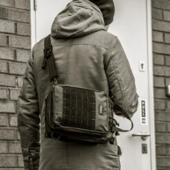 Magforce Cougar 500D Waterproof Portfolio Bag -Outdoor Store cougar4 17579.1646916748.1280.1280 58933.1660645643.1280.1280 84806.1671704257