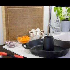 Petromax Poultry Roaster CF30 -Outdoor Store p4 px cf30det2 33828.1587401779