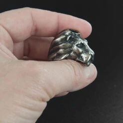 Stotesbury Lion Head Bead -Outdoor Store stot lion pdet 35451.1587404962